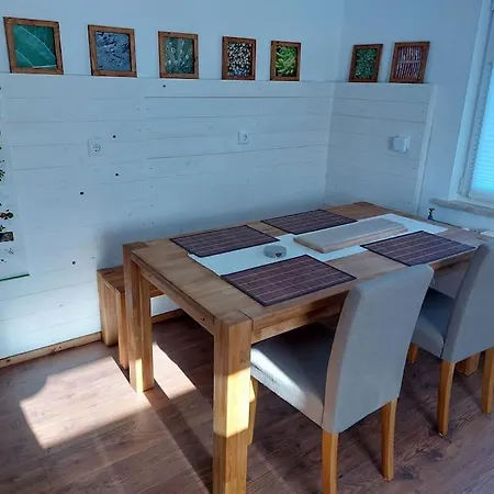 Gemuetliches Haeuschen Mit Innenhof - Longstay *