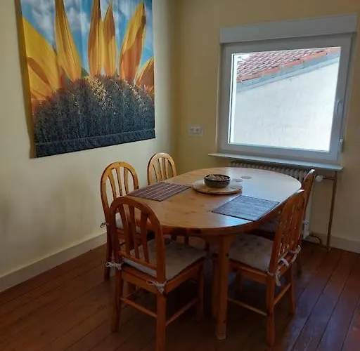 דירה Gemuetliches Haeuschen Mit Innenhof - Longstay באד קראוצנבאך