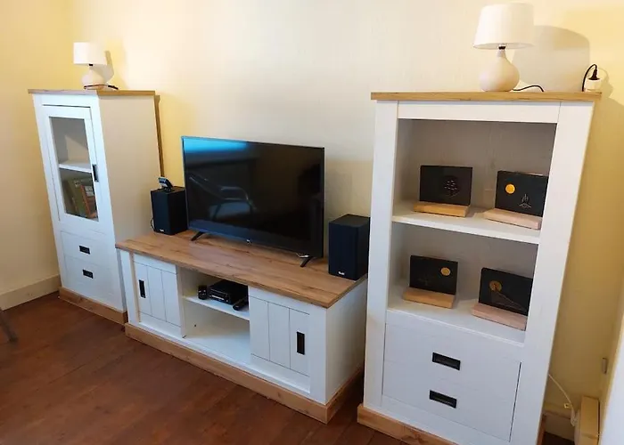 Gemuetliches Haeuschen Mit Innenhof - Longstay * באד קראוצנבאך